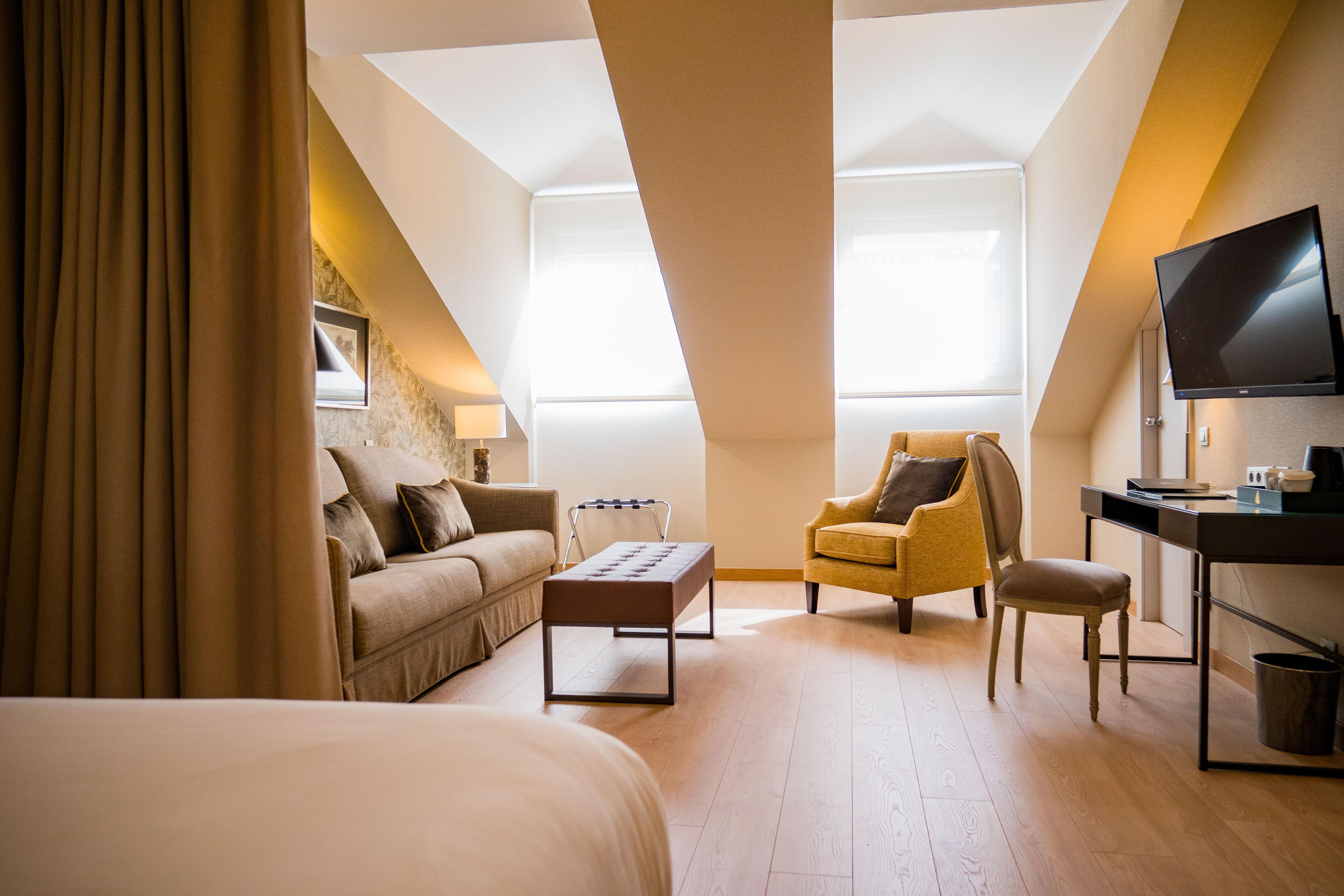 Hotel Meninas - Boutique Opera Madrid Ngoại thất bức ảnh
