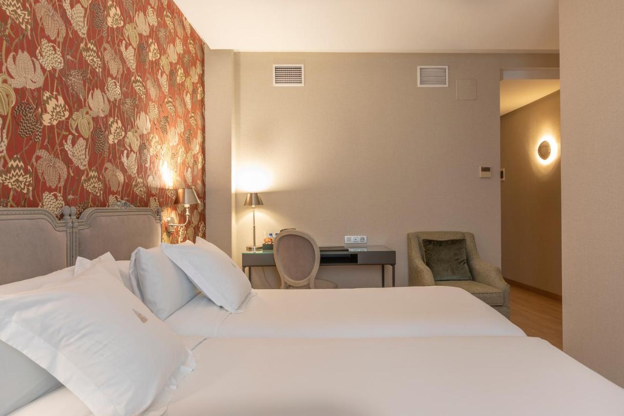 Hotel Meninas - Boutique Opera Madrid Ngoại thất bức ảnh