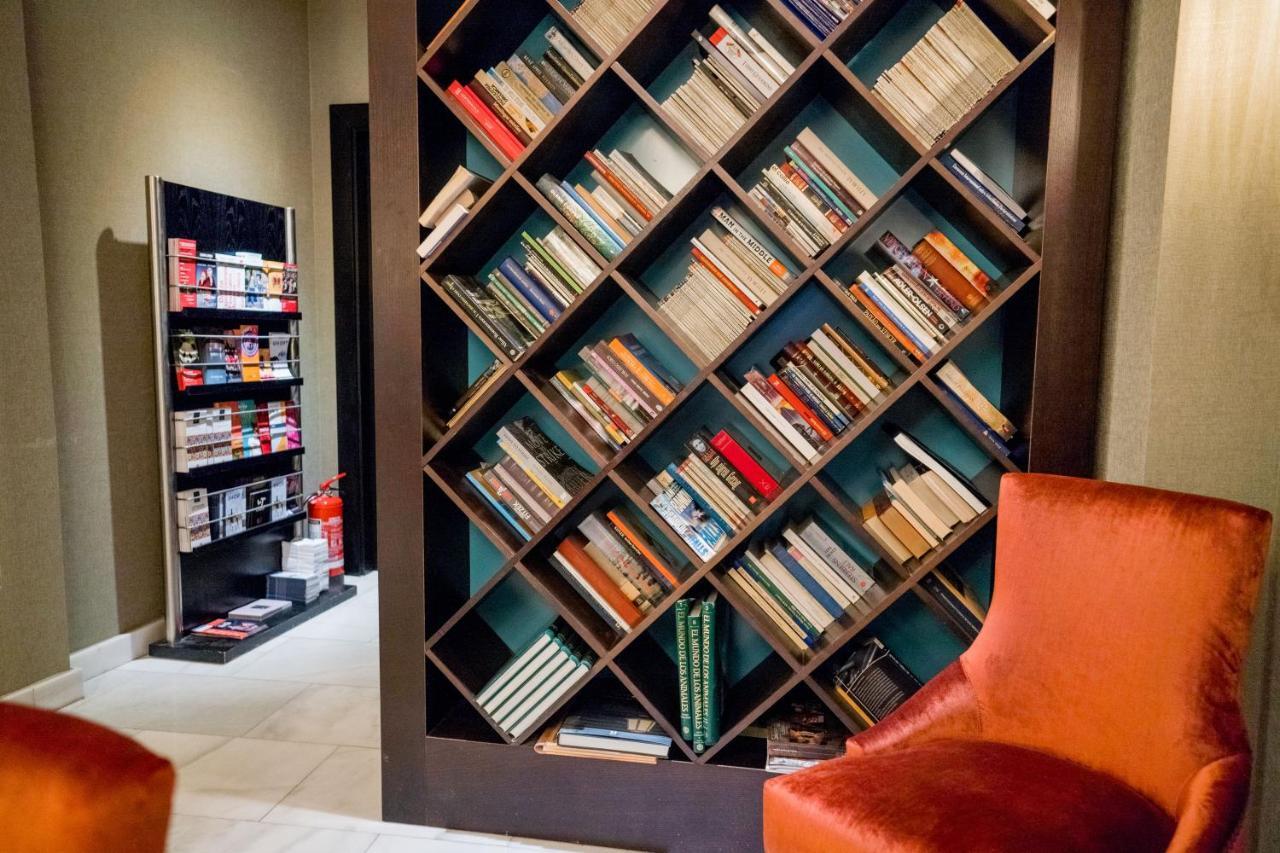 Hotel Meninas - Boutique Opera Madrid Ngoại thất bức ảnh